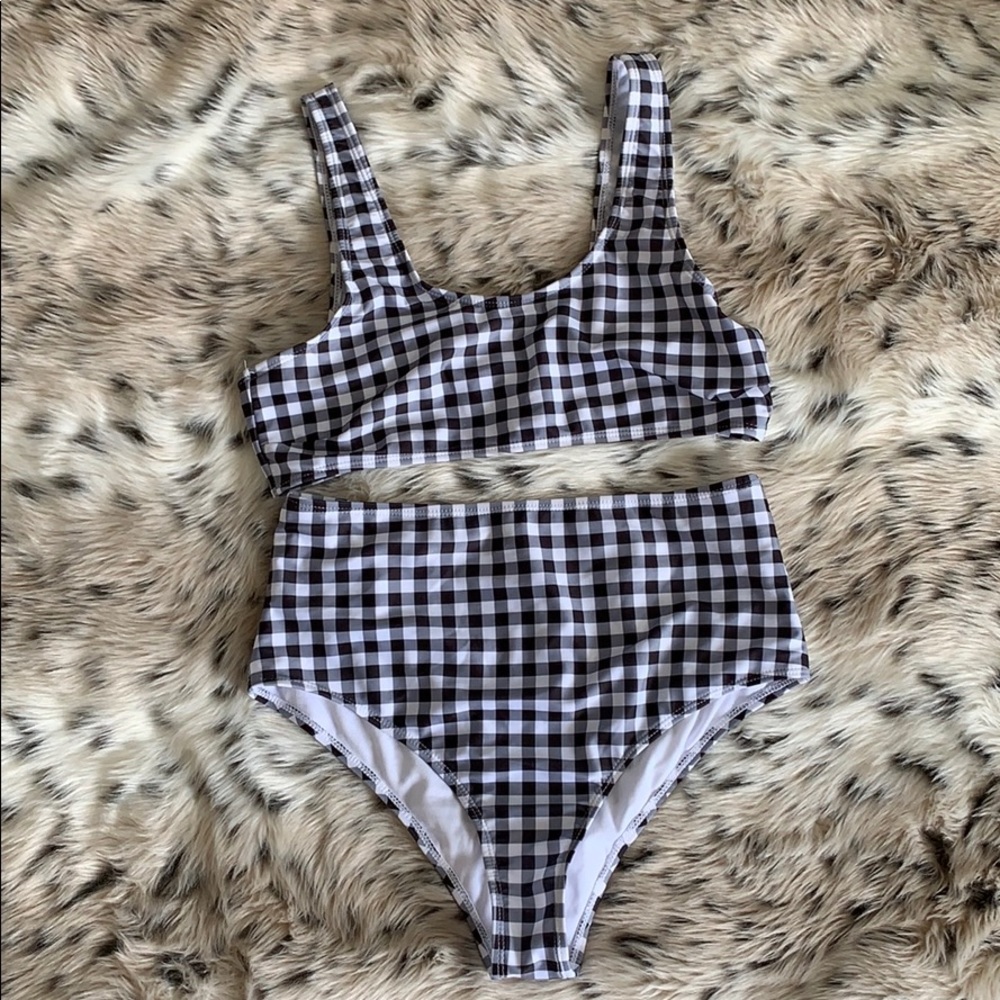 High waisted bikini
